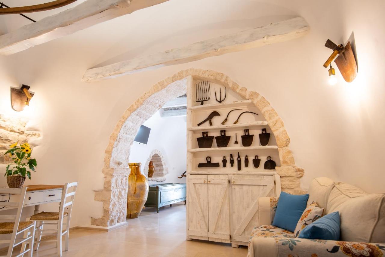 Trulli Holiday Deluxe & Wellness Альберобелло Екстер'єр фото