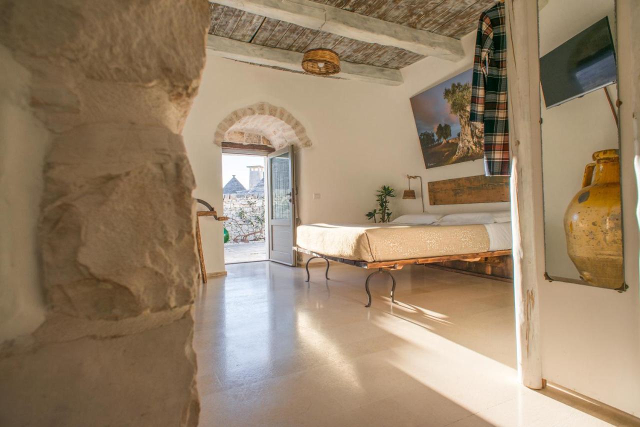 Trulli Holiday Deluxe & Wellness Альберобелло Екстер'єр фото